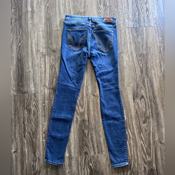 Hollister Super Skinny Jeans - Picture 3 of 6